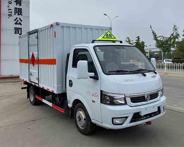 CSC5045XRQ6型易燃?xì)怏w廂式運輸車